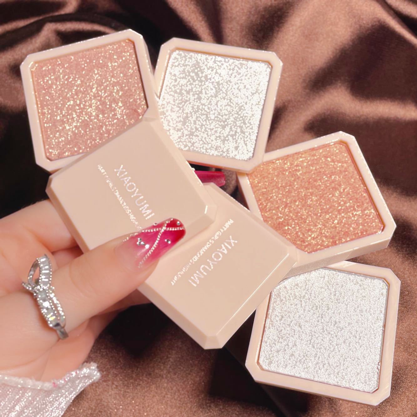 Two-tone high-gloss face and e - Highlighter Bronzer Palette review and price