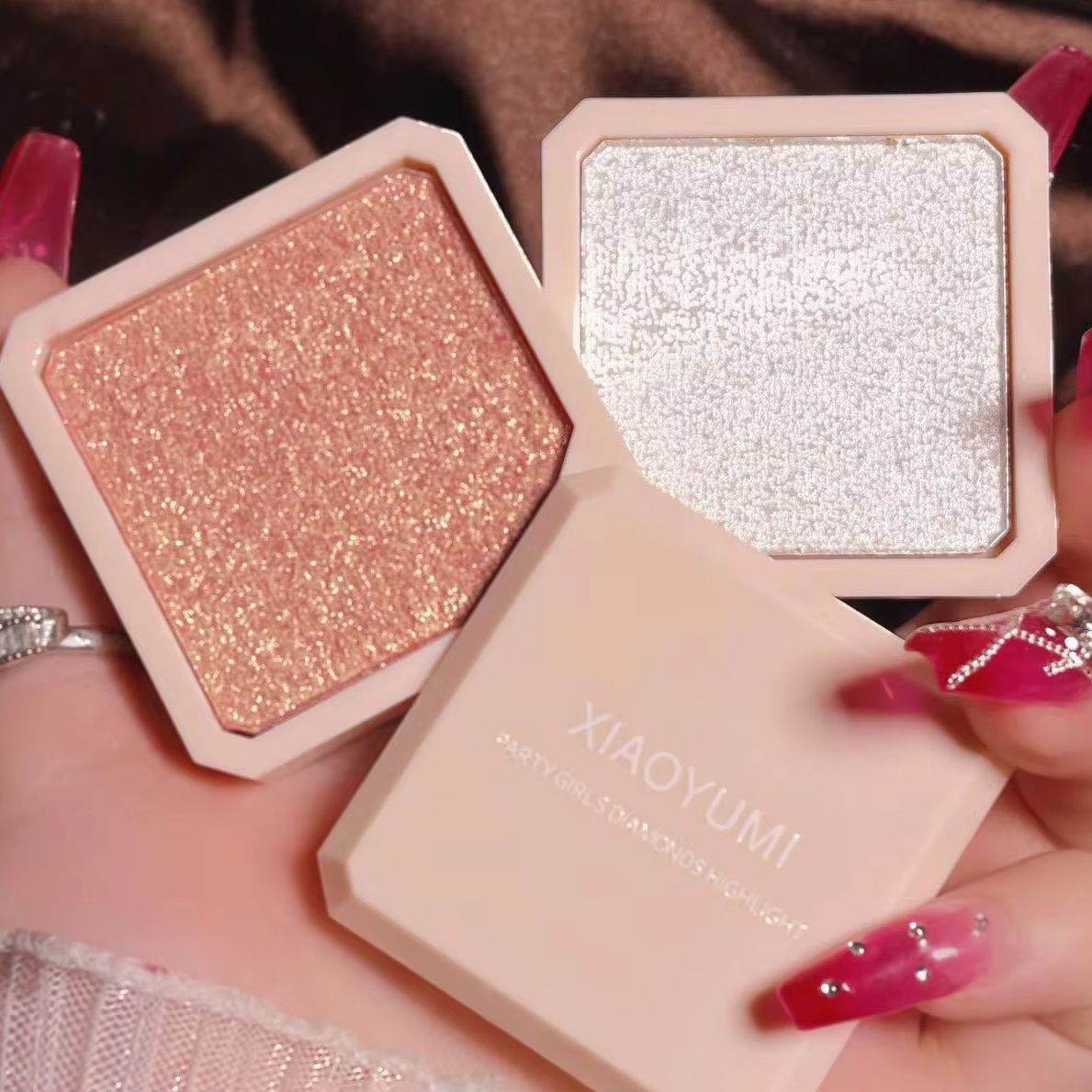 Two-tone high-gloss face and e - Highlighter Bronzer Palette review and price
