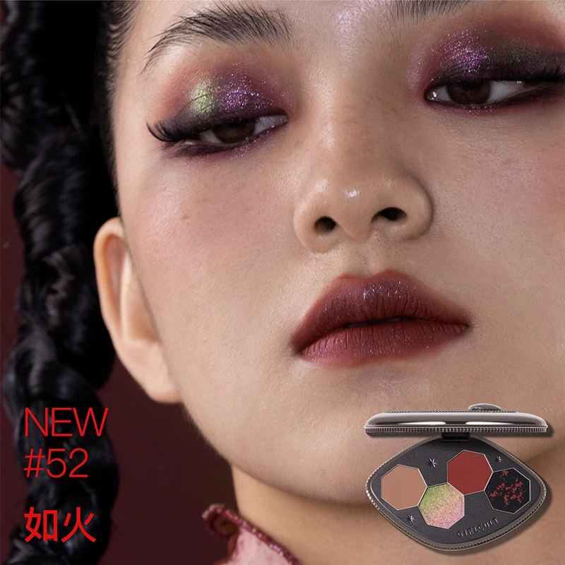 Girlcult 4 Color Eyeshadow Pal - Beauty Book Makeup Kit review and price